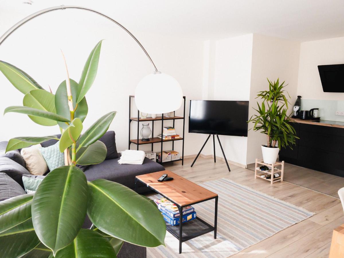 Exklusiv 72Qm Fewo Im Herzen Detmolds, Terrasse Und Kostenloser Parkplatz Bagian luar foto